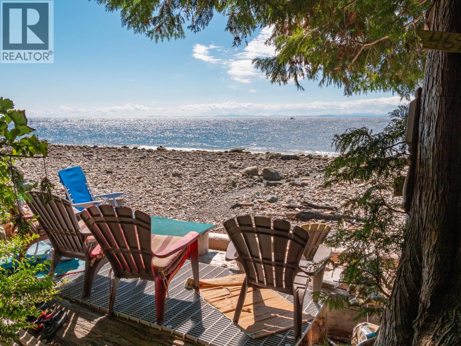 1321 GOWER POINT ROAD, Gibsons — photo 4