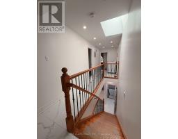Upper - 55 Huron Street, Toronto, ON M5T2A6 Photo 16