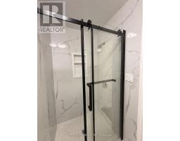 Upper - 55 Huron Street, Toronto, ON M5T2A6 Photo 23