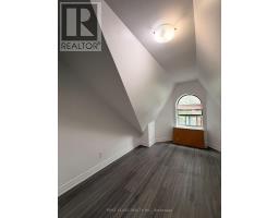 Upper - 55 Huron Street, Toronto, ON M5T2A6 Photo 36