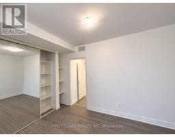 Upper - 55 Huron Street, Toronto, ON M5T2A6 Photo 8