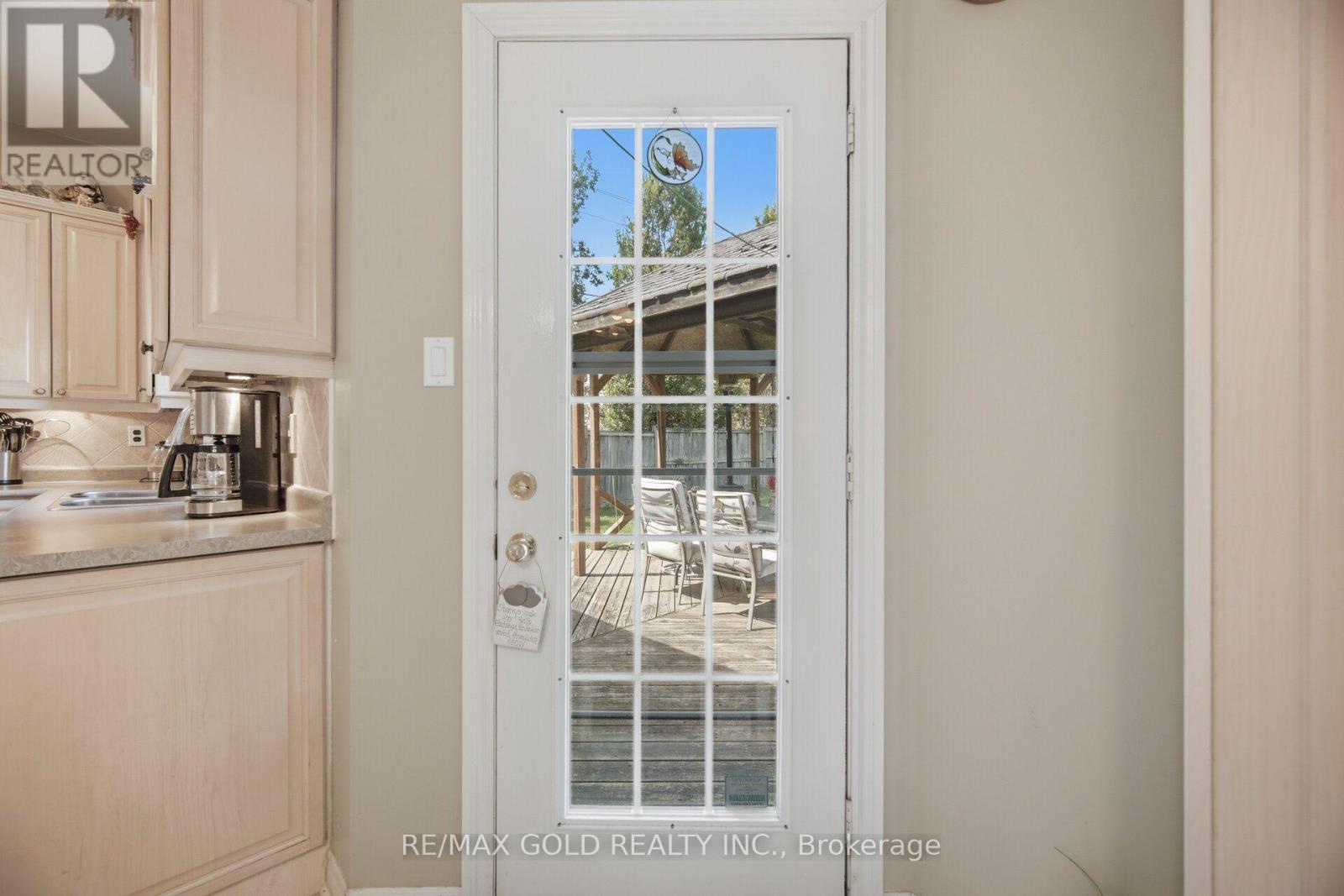 2 SPRUCEWOOD CRESCENT - Image 46