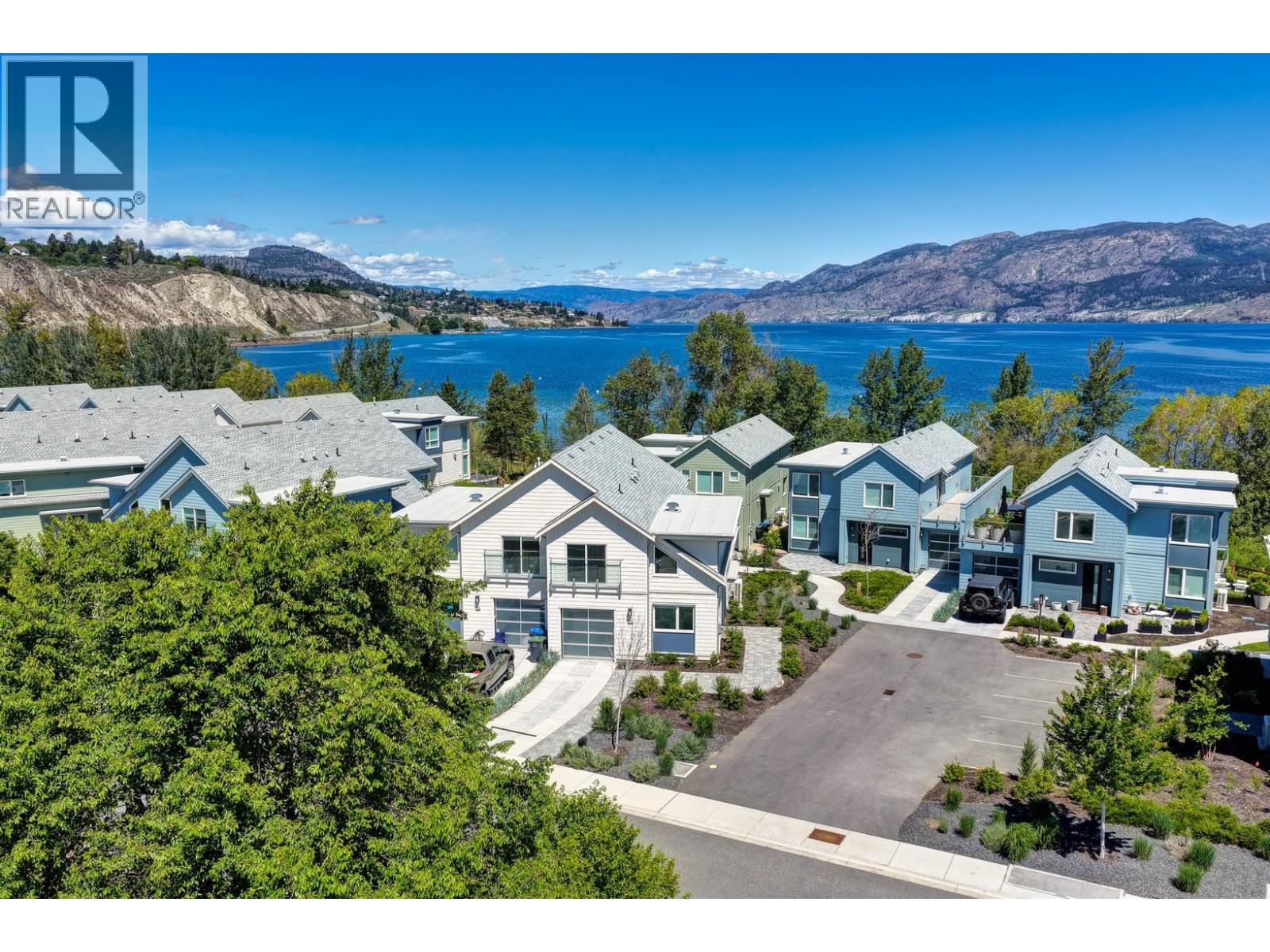3000 Landry Crescent, Summerland