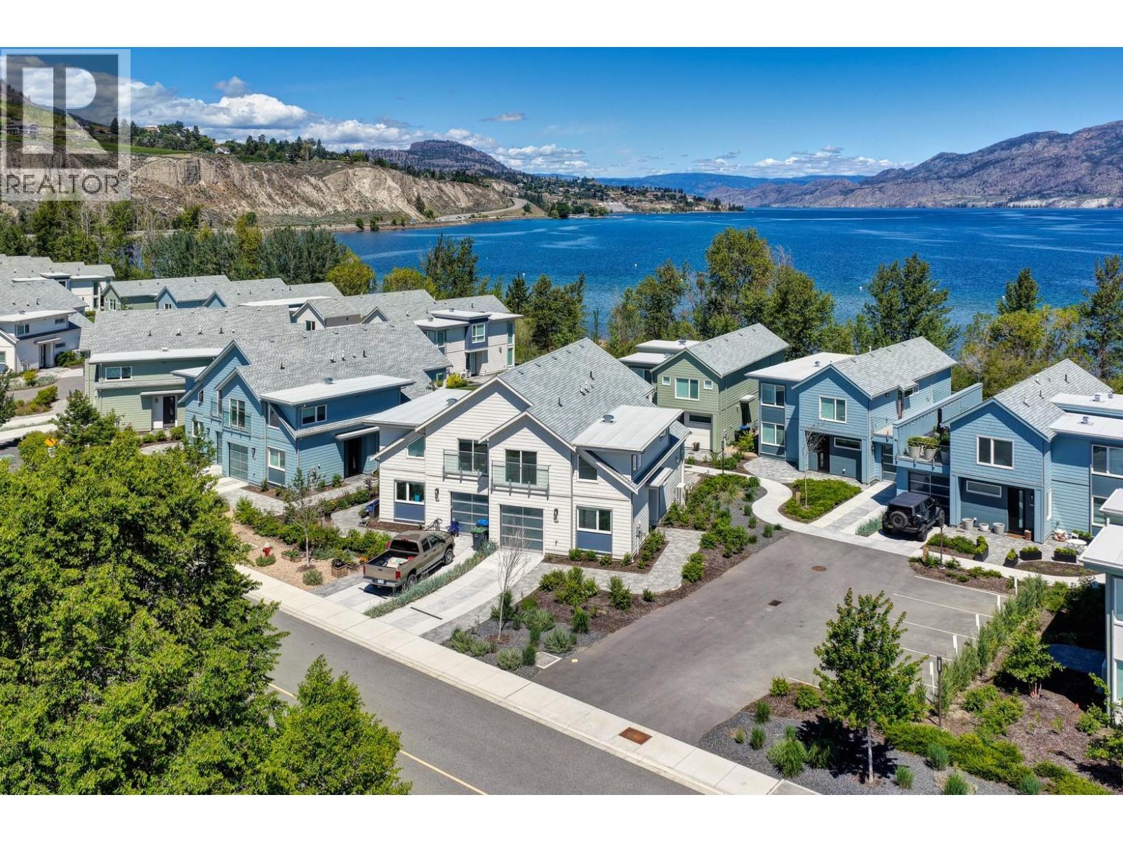 3000 Landry Crescent, Summerland