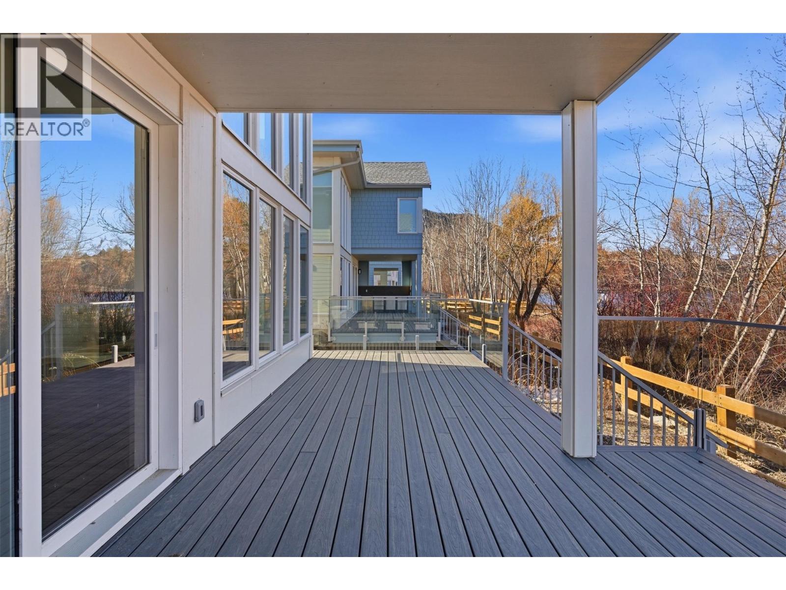 3080 Landry Crescent, Summerland