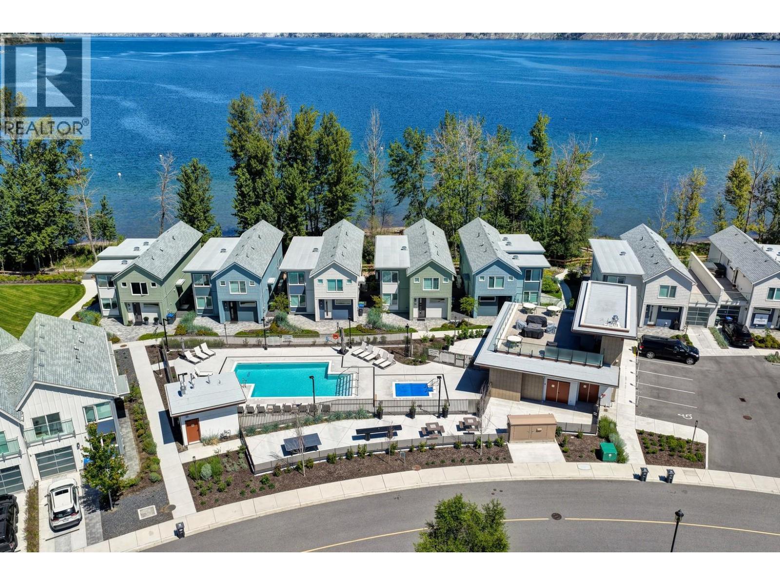3080 Landry Crescent, Summerland
