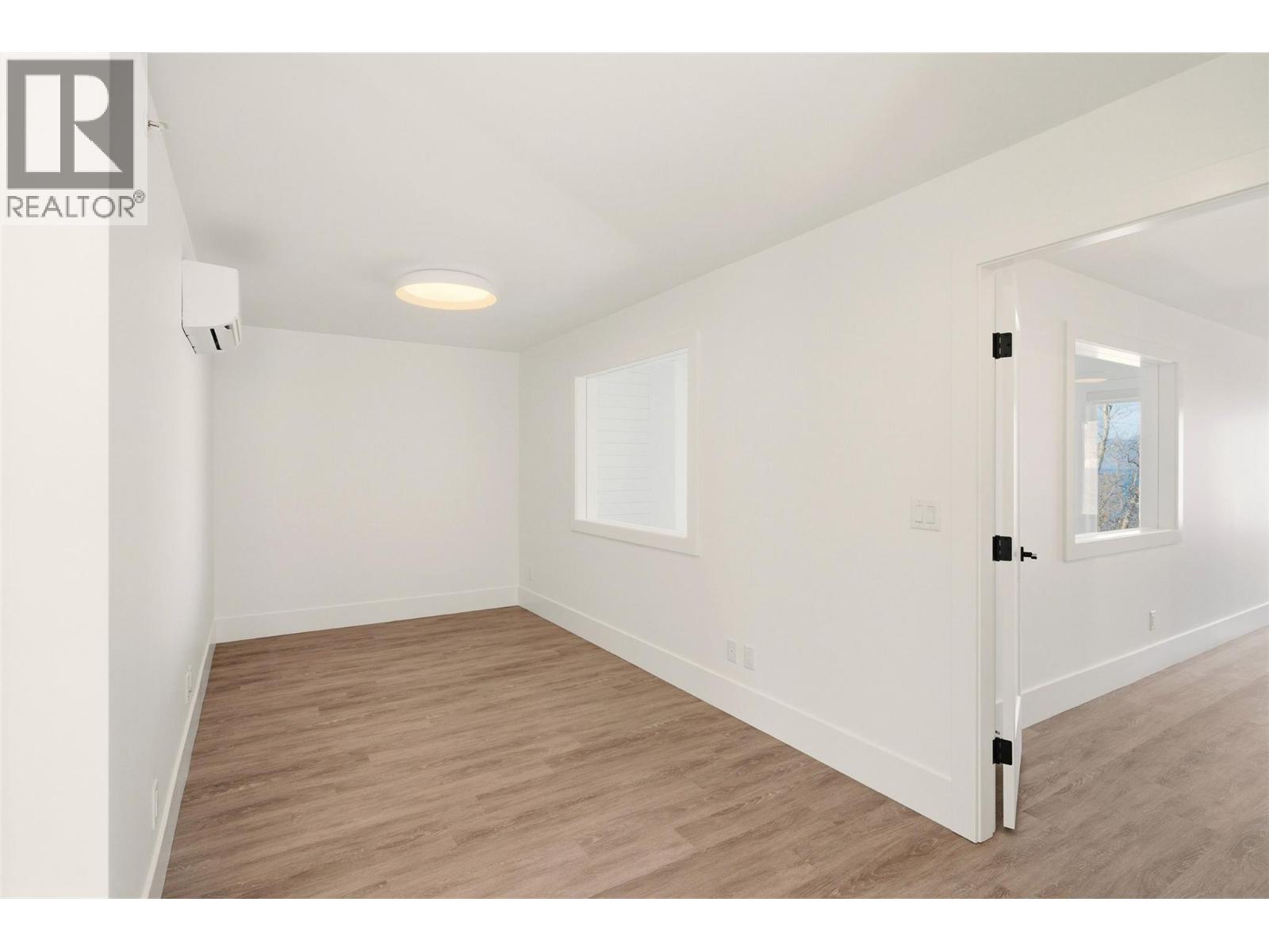 3080 Landry Crescent, Summerland