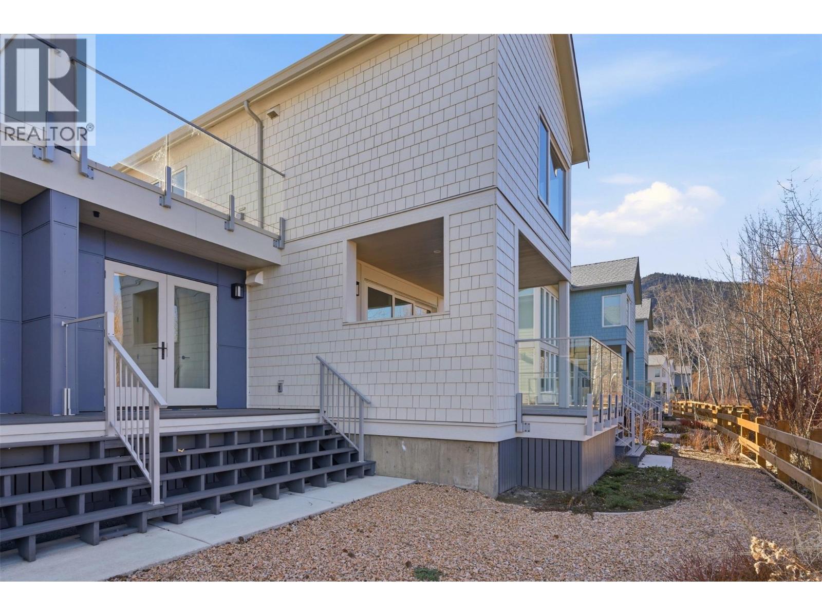3080 Landry Crescent, Summerland