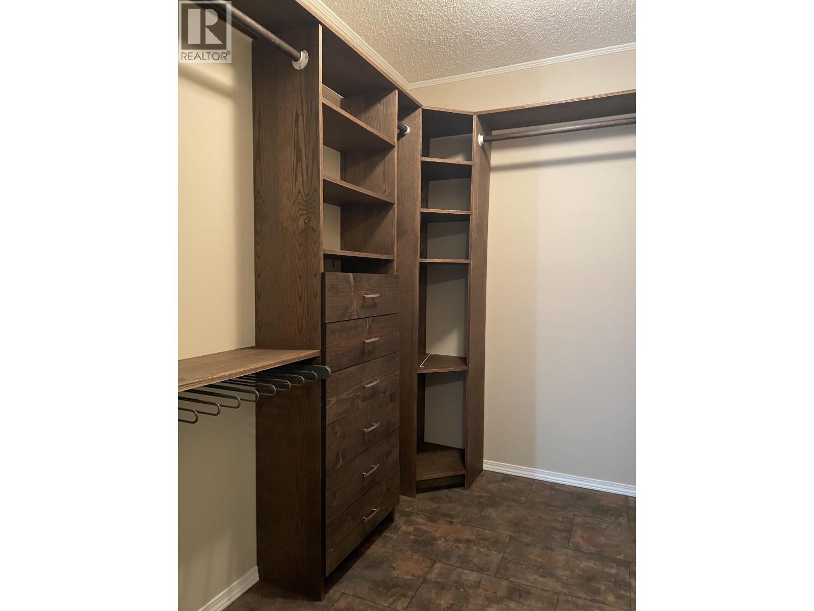 34 PEBBLE DRIVE - Image 28