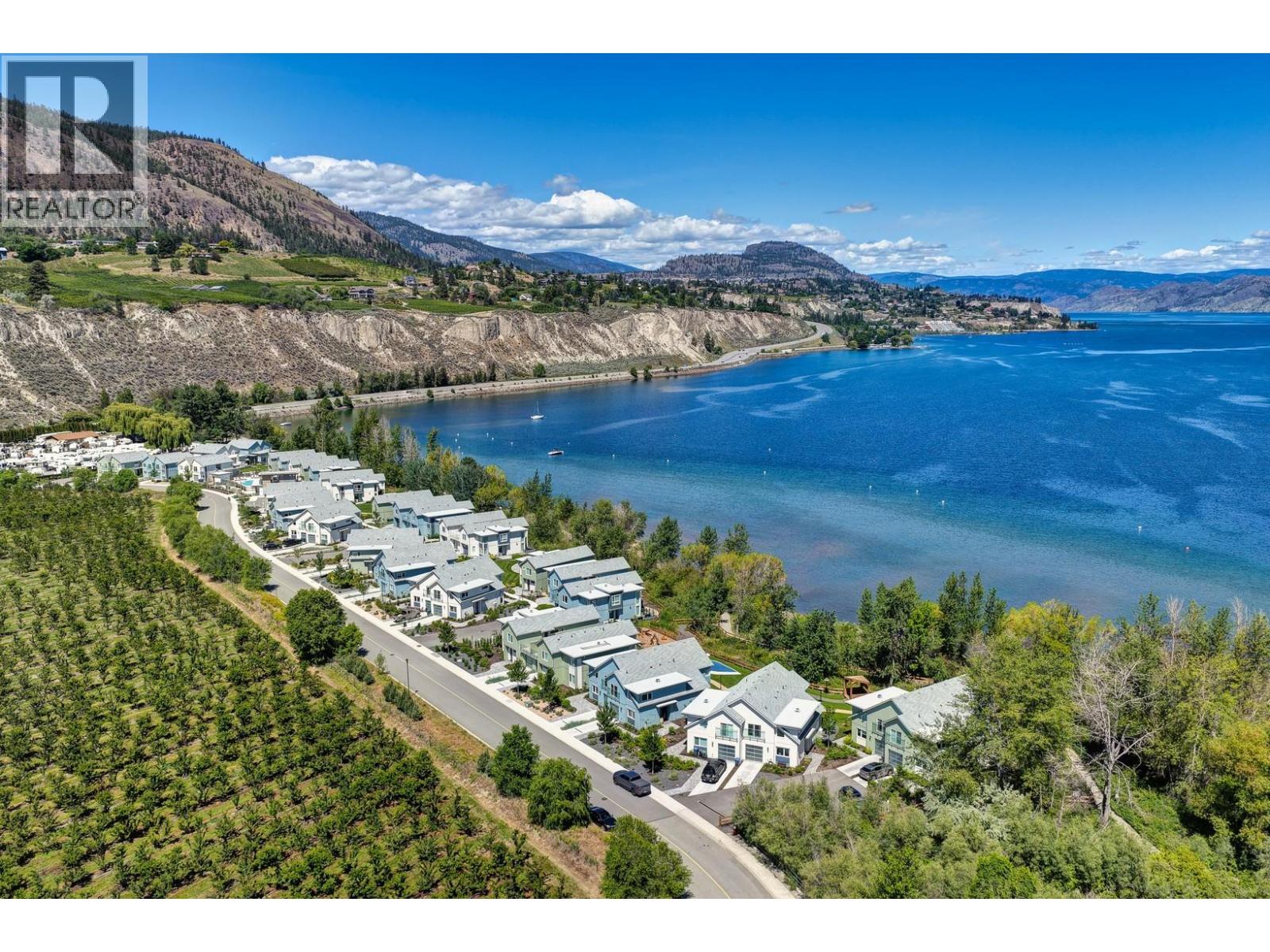 3290 Landry Crescent, Summerland