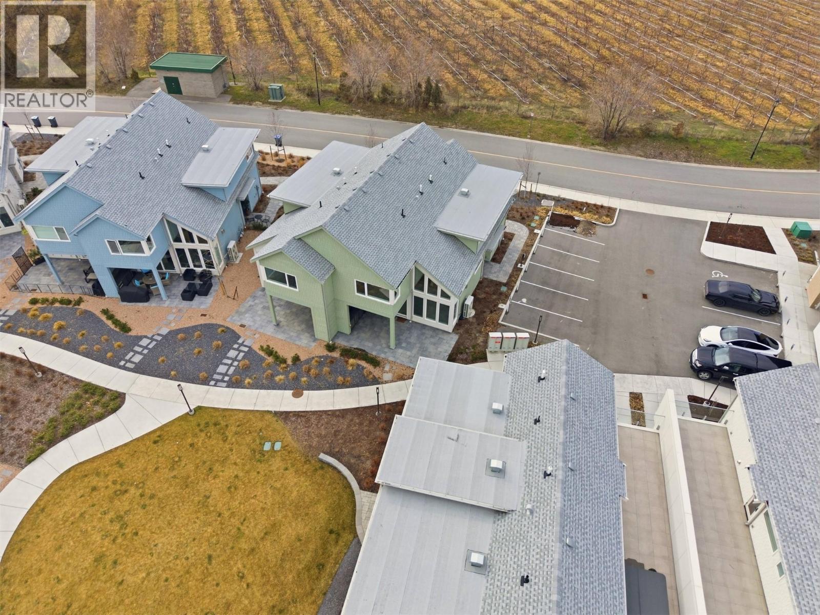 3170 Landry Crescent, Summerland
