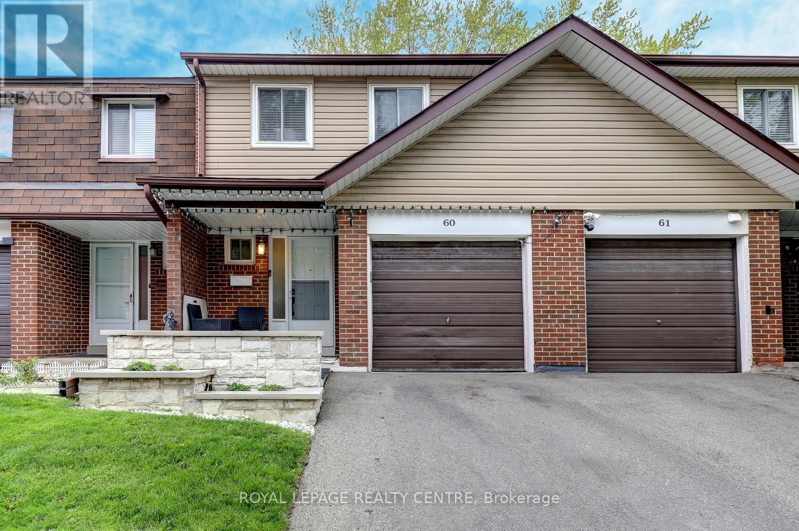 #60 3025 CEDARGLEN GATE - 2