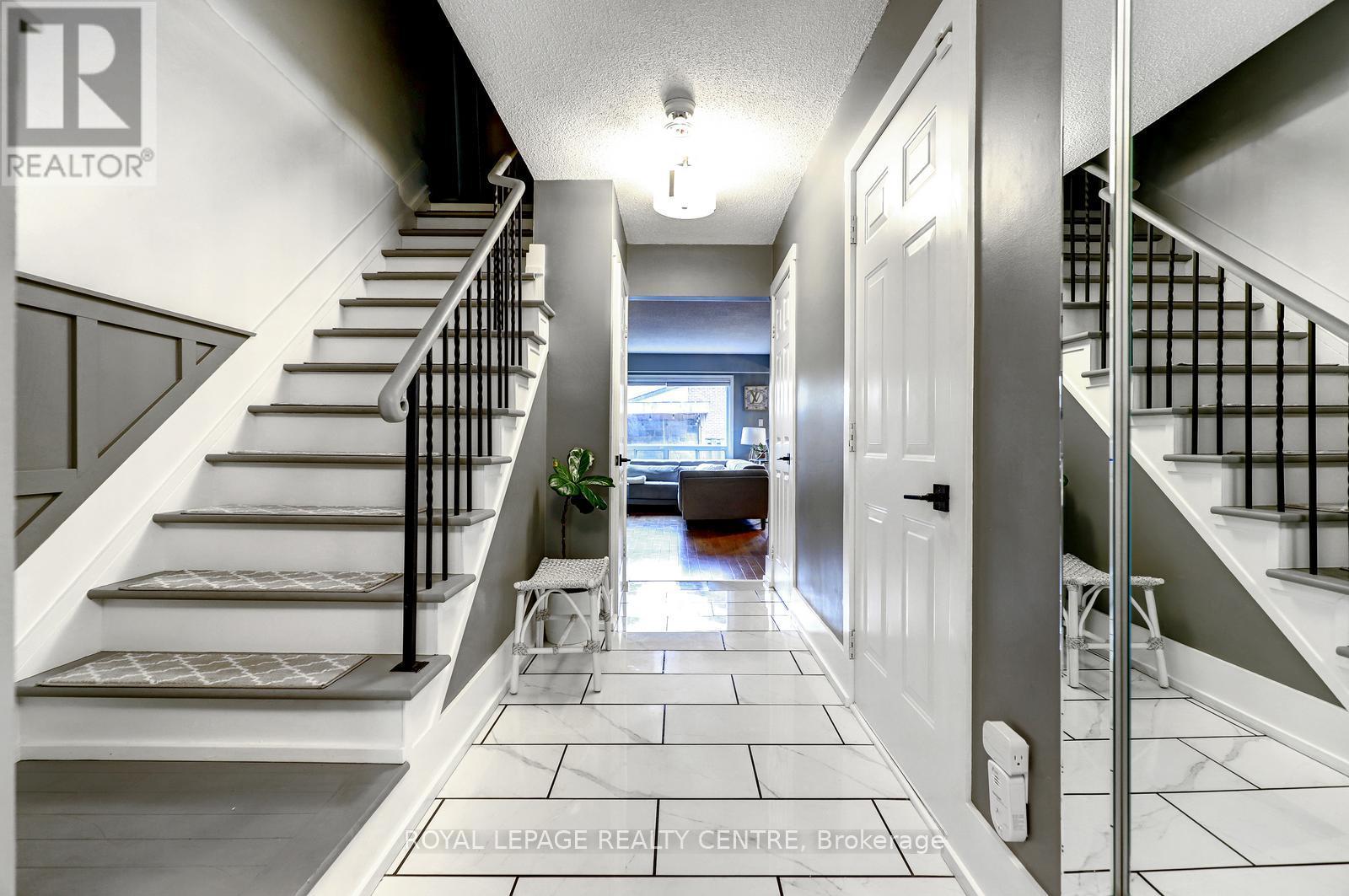 #60 3025 CEDARGLEN GATE - 7