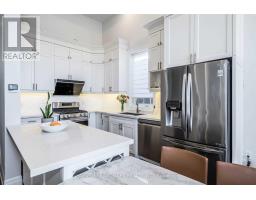 Laundry room - 14a Gort Avenue, Toronto, ON M8W3Y5 Photo 6