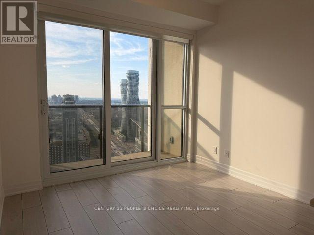 #3601 30 ELM DRIVE - 13