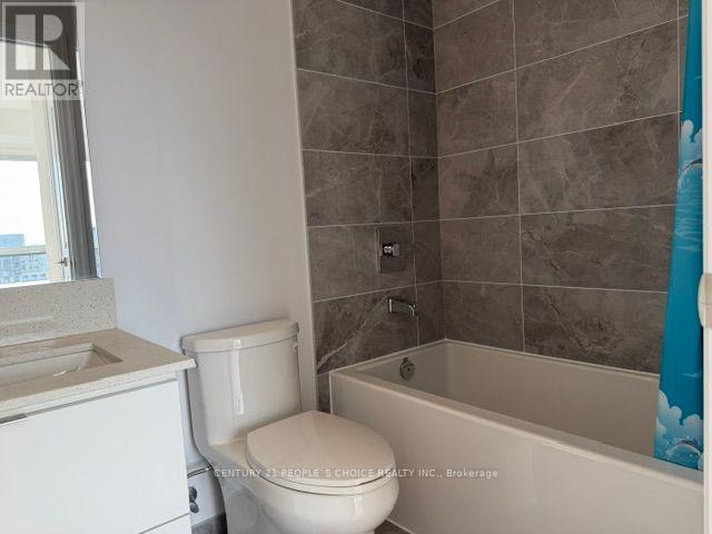 #3601 30 ELM DRIVE - 19