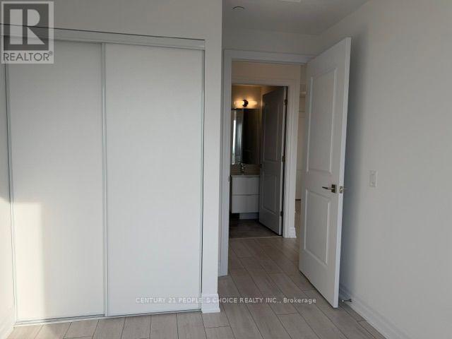 #3601 30 ELM DRIVE - 7