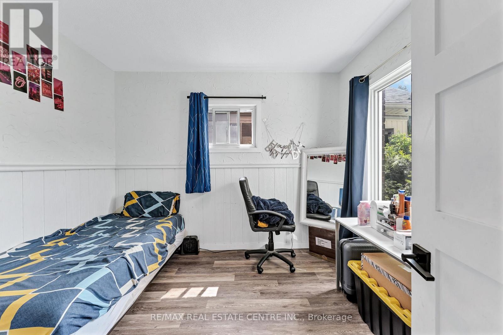 374 JOSEPHINE AVENUE - 10