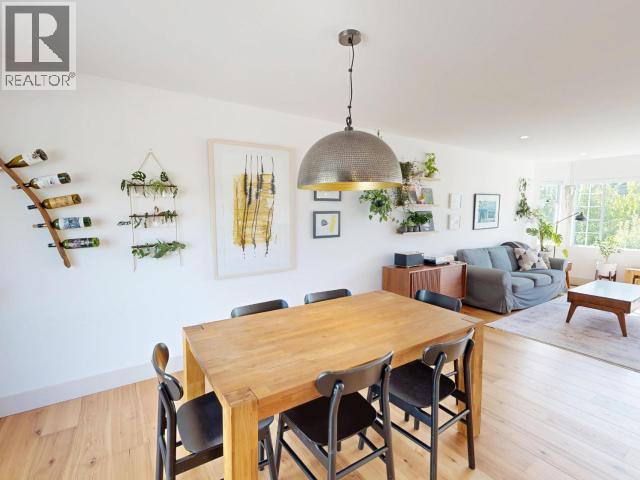 7183 TOBA STREET, Powell River