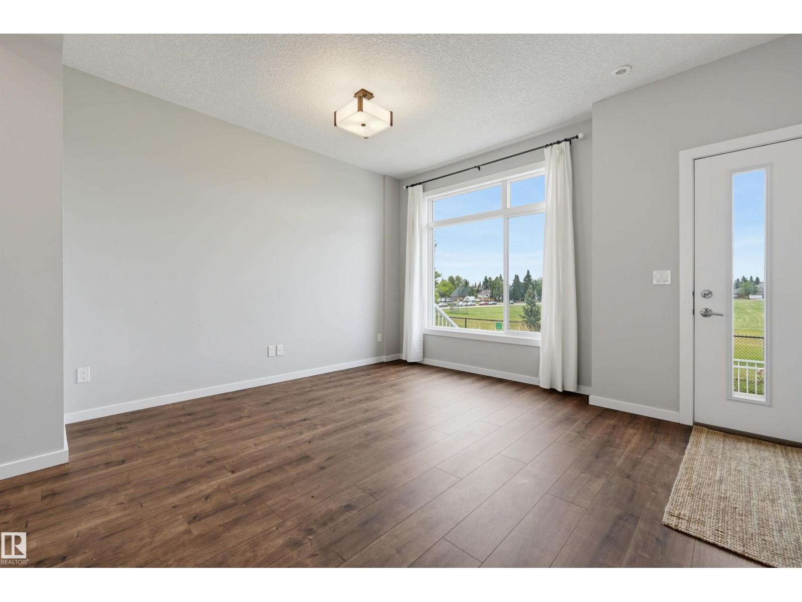 #48 215 SADDLEBACK RD NW - 3