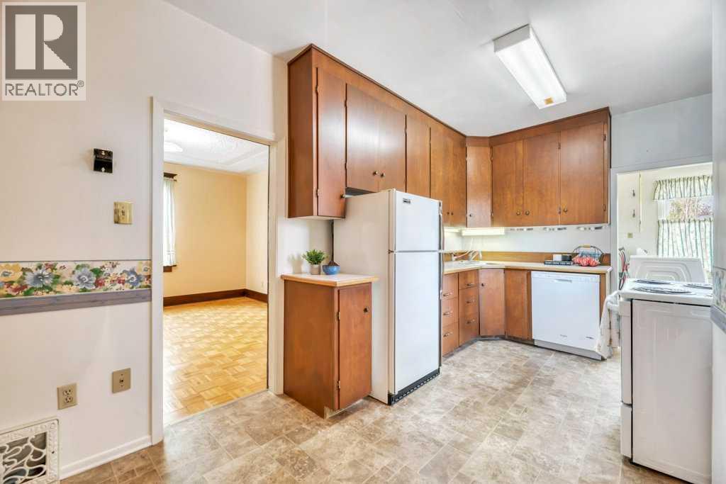 228 5 Avenue - 16