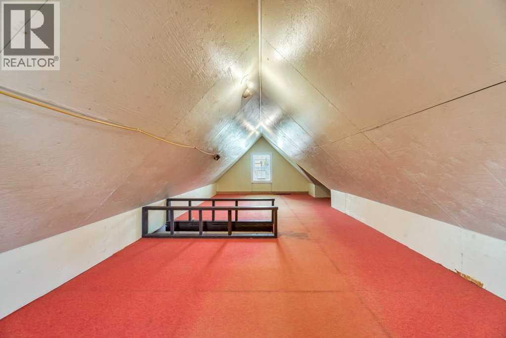 228 5 Avenue - 32
