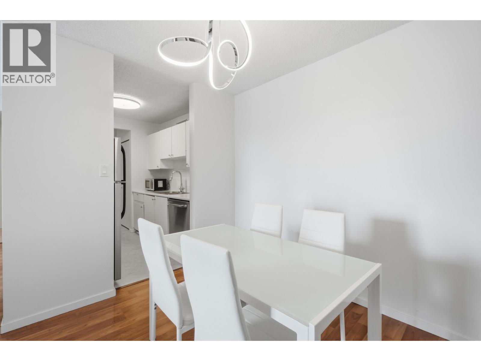 1602 9541 ERICKSON DRIVE, Burnaby