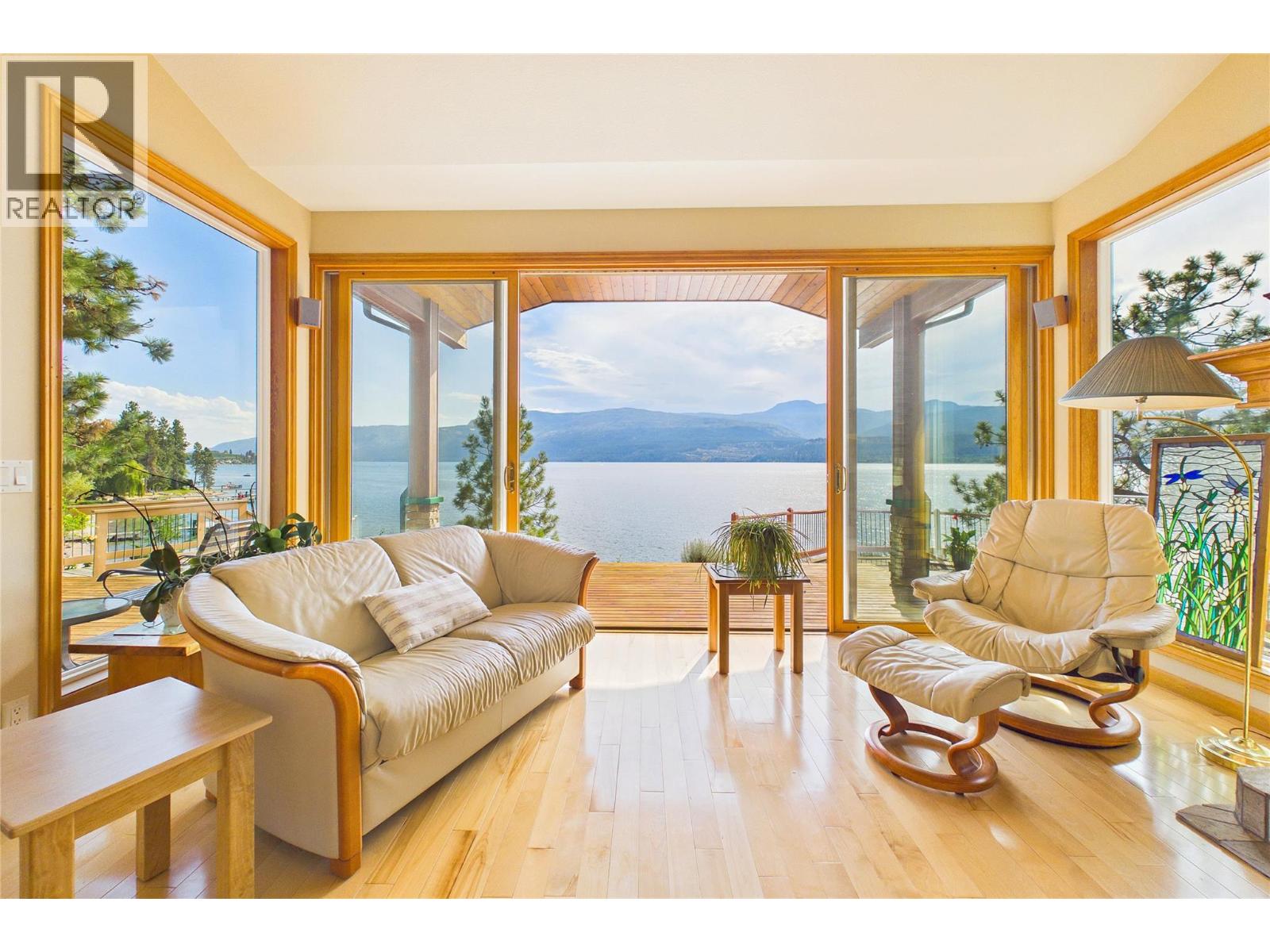  17538 Coral Beach Road, Lake Country