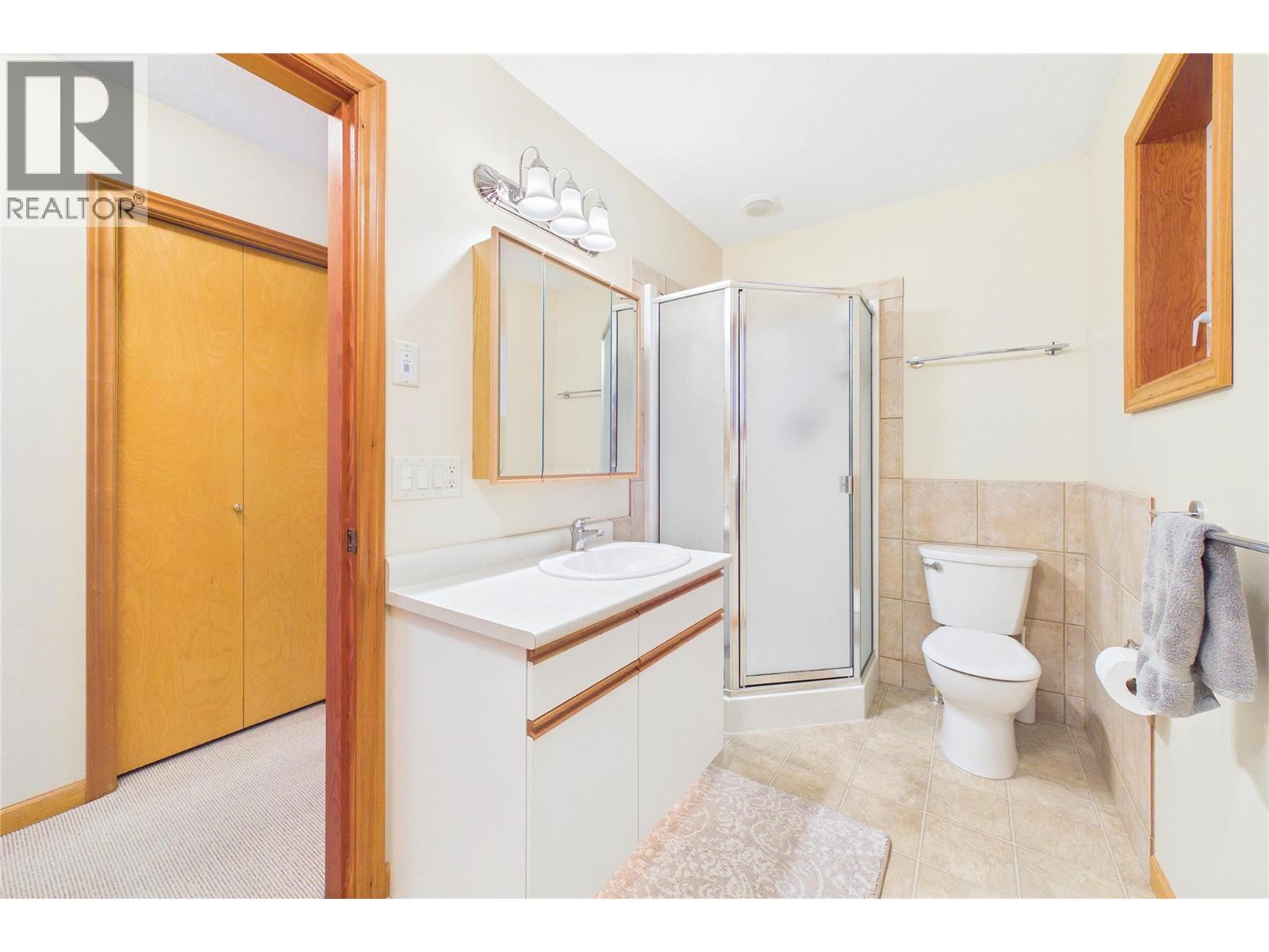 17538 Coral Beach Road, Lake Country