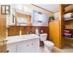 17538 Coral Beach Road, Lake Country, BC V4V1C1 Photo 45