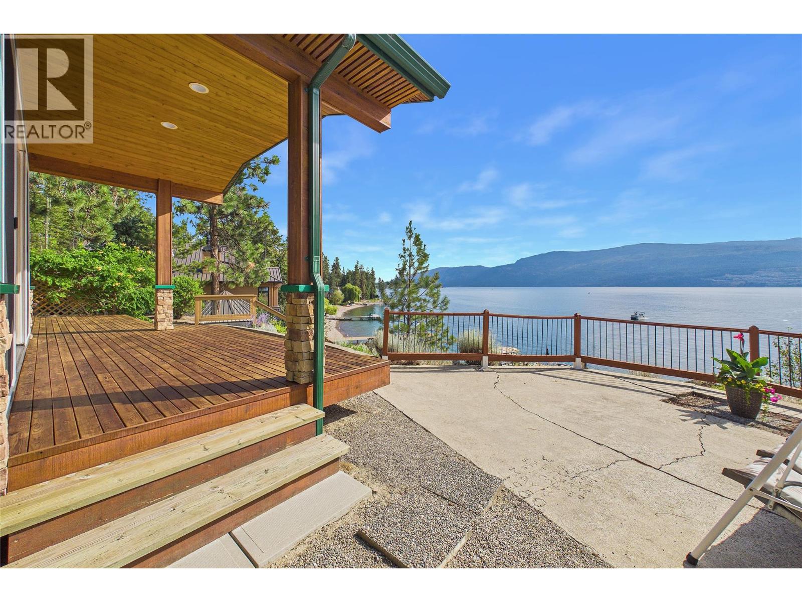  17538 Coral Beach Road, Lake Country