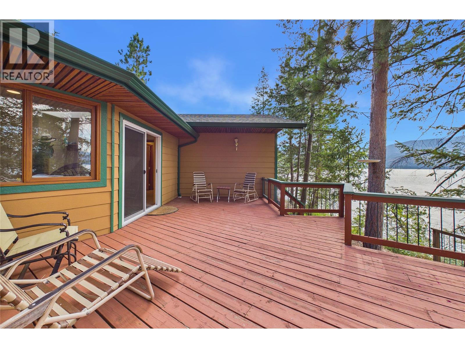  17538 Coral Beach Road, Lake Country