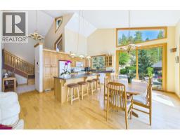 17538 Coral Beach Road, Lake Country, BC V4V1C1 Photo 18