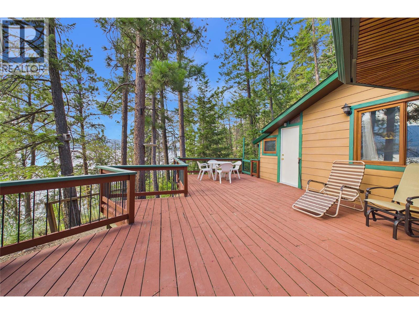  17538 Coral Beach Road, Lake Country