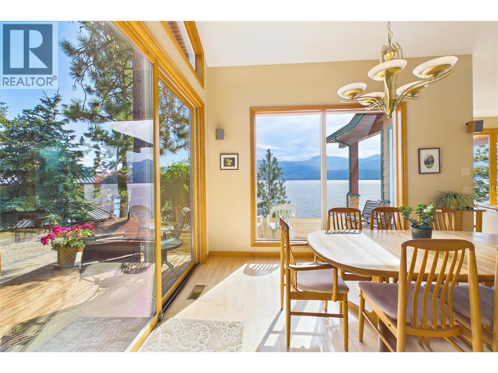  17538 Coral Beach Road, Lake Country