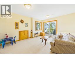 17538 Coral Beach Road, Lake Country, BC V4V1C1 Photo 52