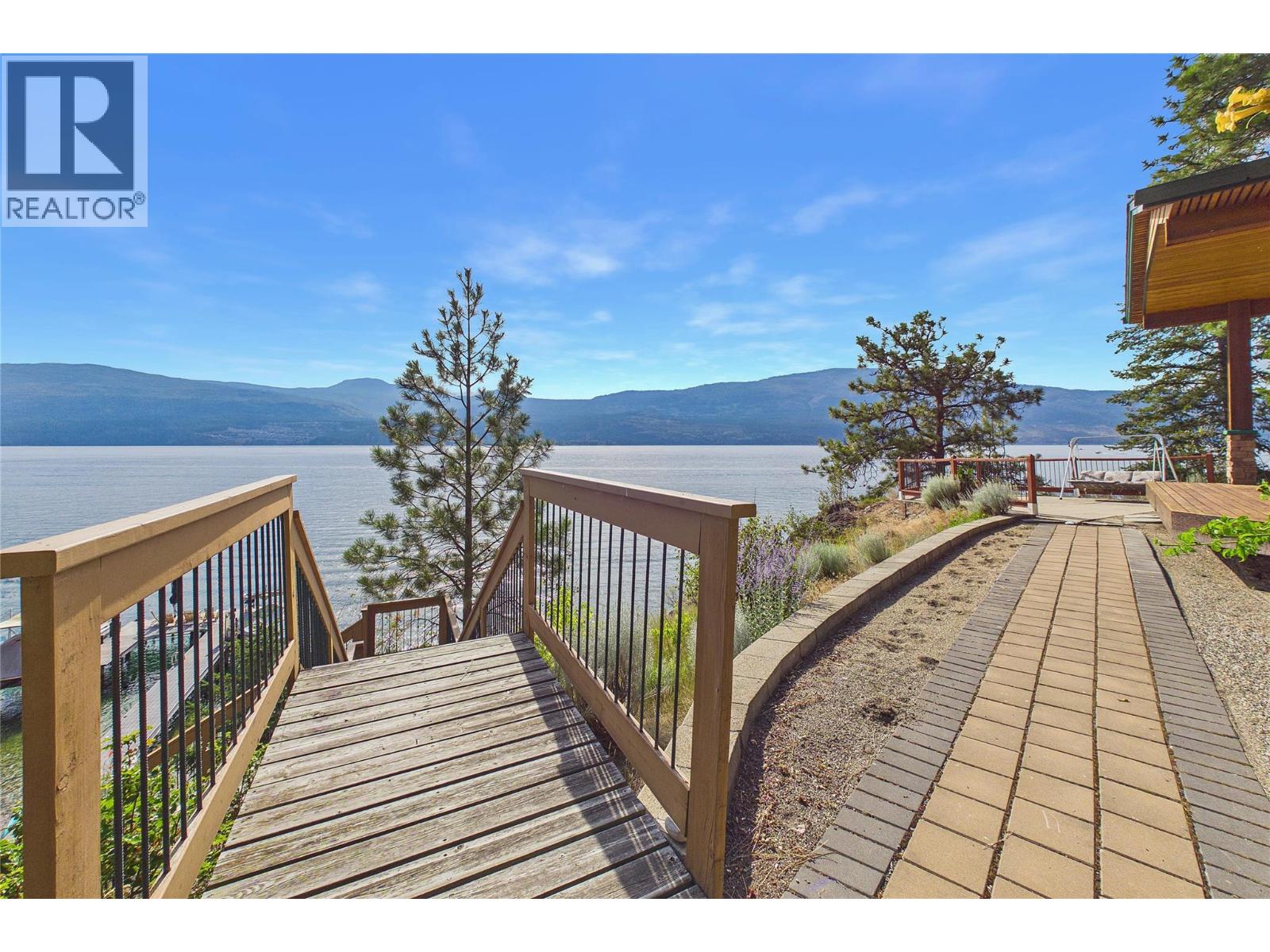  17538 Coral Beach Road, Lake Country