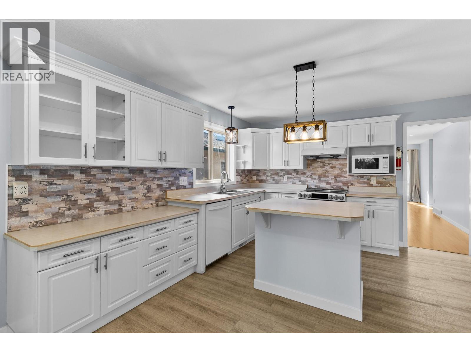 452 2330 Butt Road, Westbank