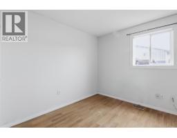 Bedroom - 1636 Tranquille Road, Kamloops, BC V2B3L4 Photo 10