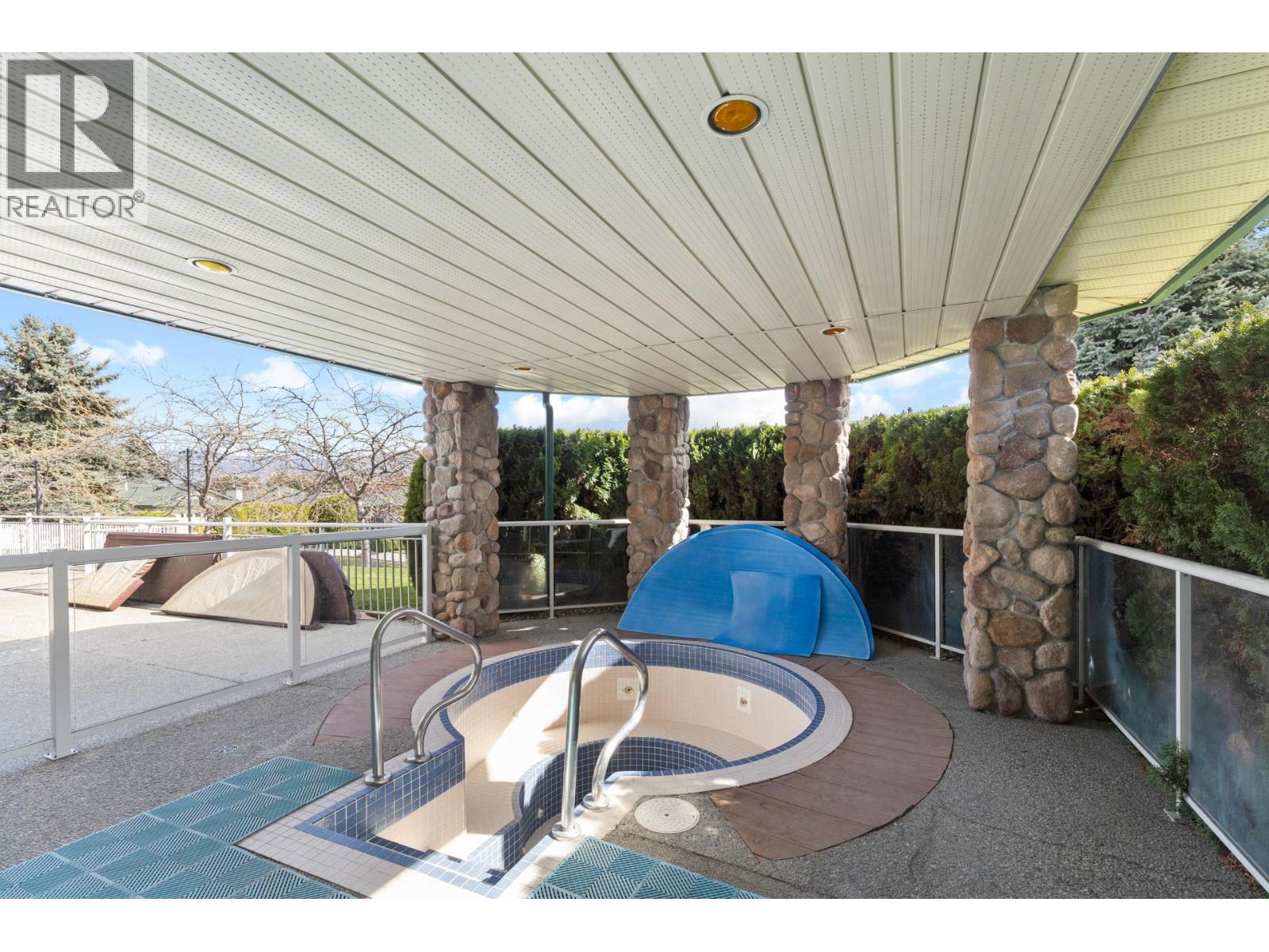 452 2330 Butt Road, Westbank
