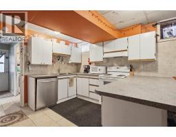 Primary Bedroom - 1636 Tranquille Road, Kamloops, BC V2B3L4 Photo 12