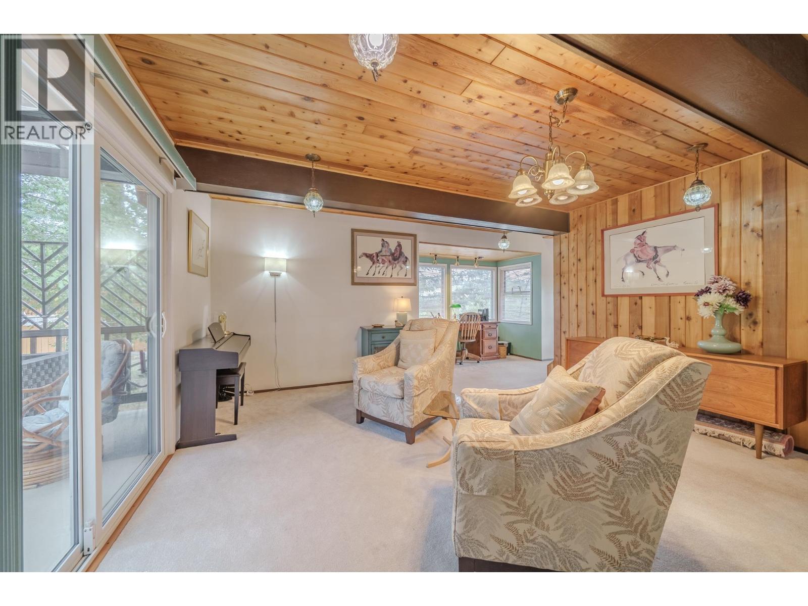 5355 ANNAHAM CRESCENT - 10