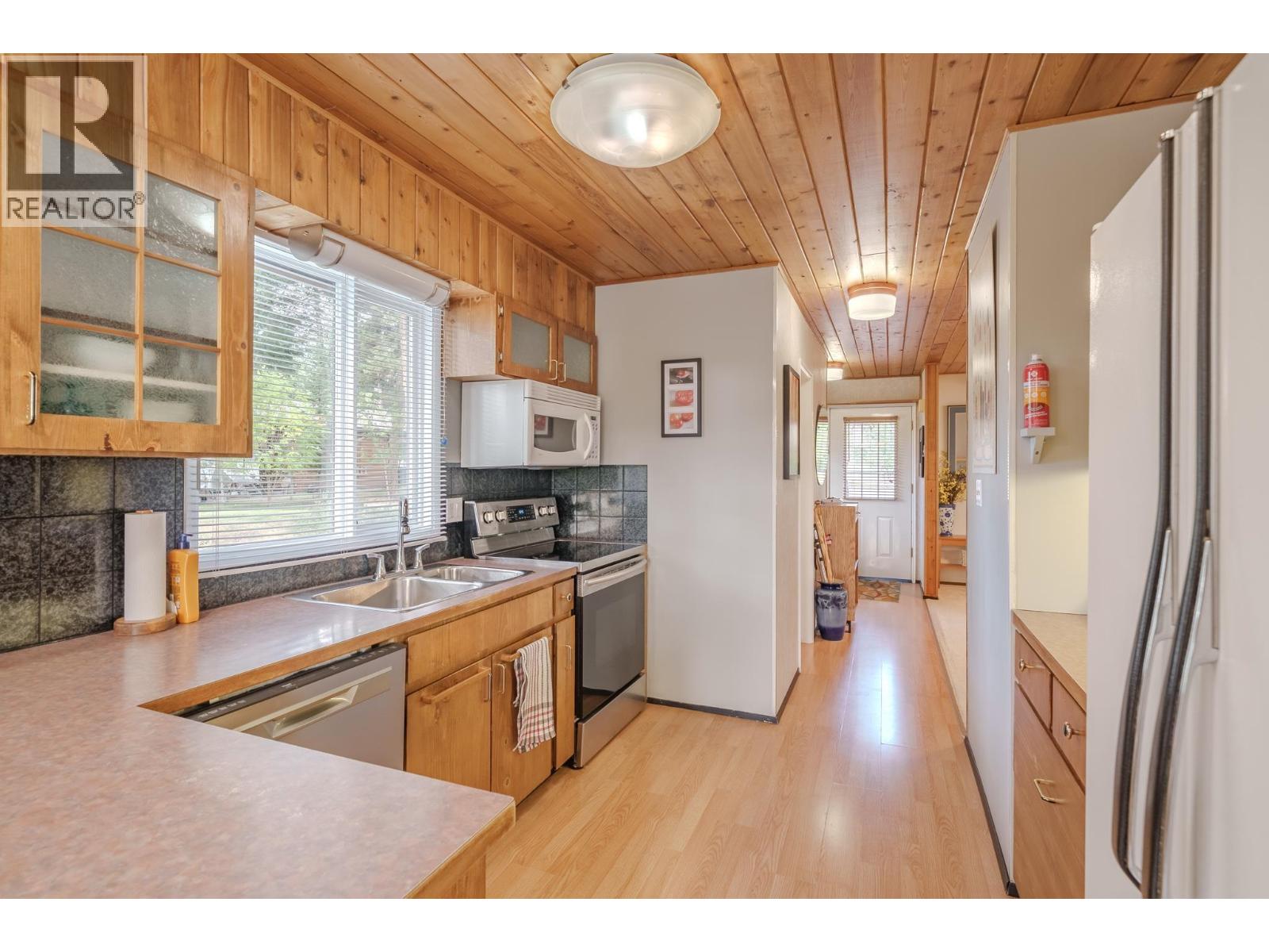 5355 ANNAHAM CRESCENT, 108 Mile Ranch