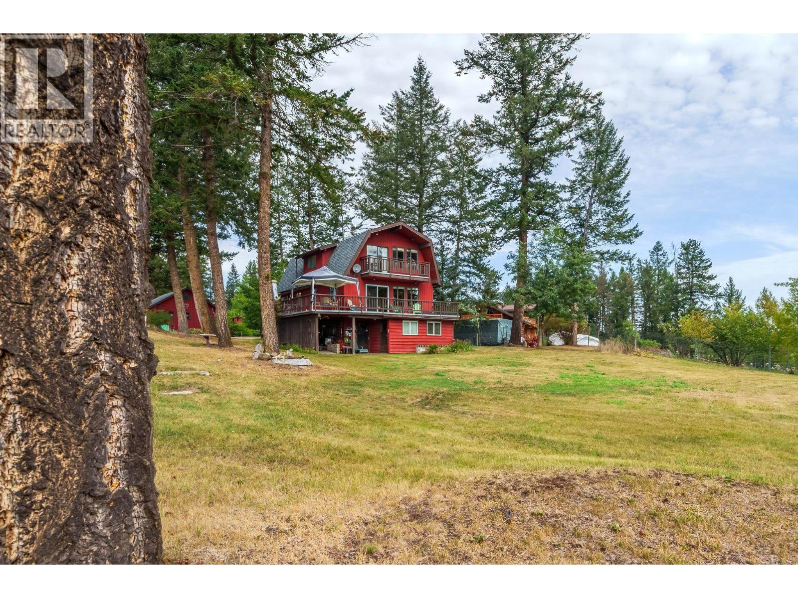 5355 ANNAHAM CRESCENT, 108 Mile Ranch