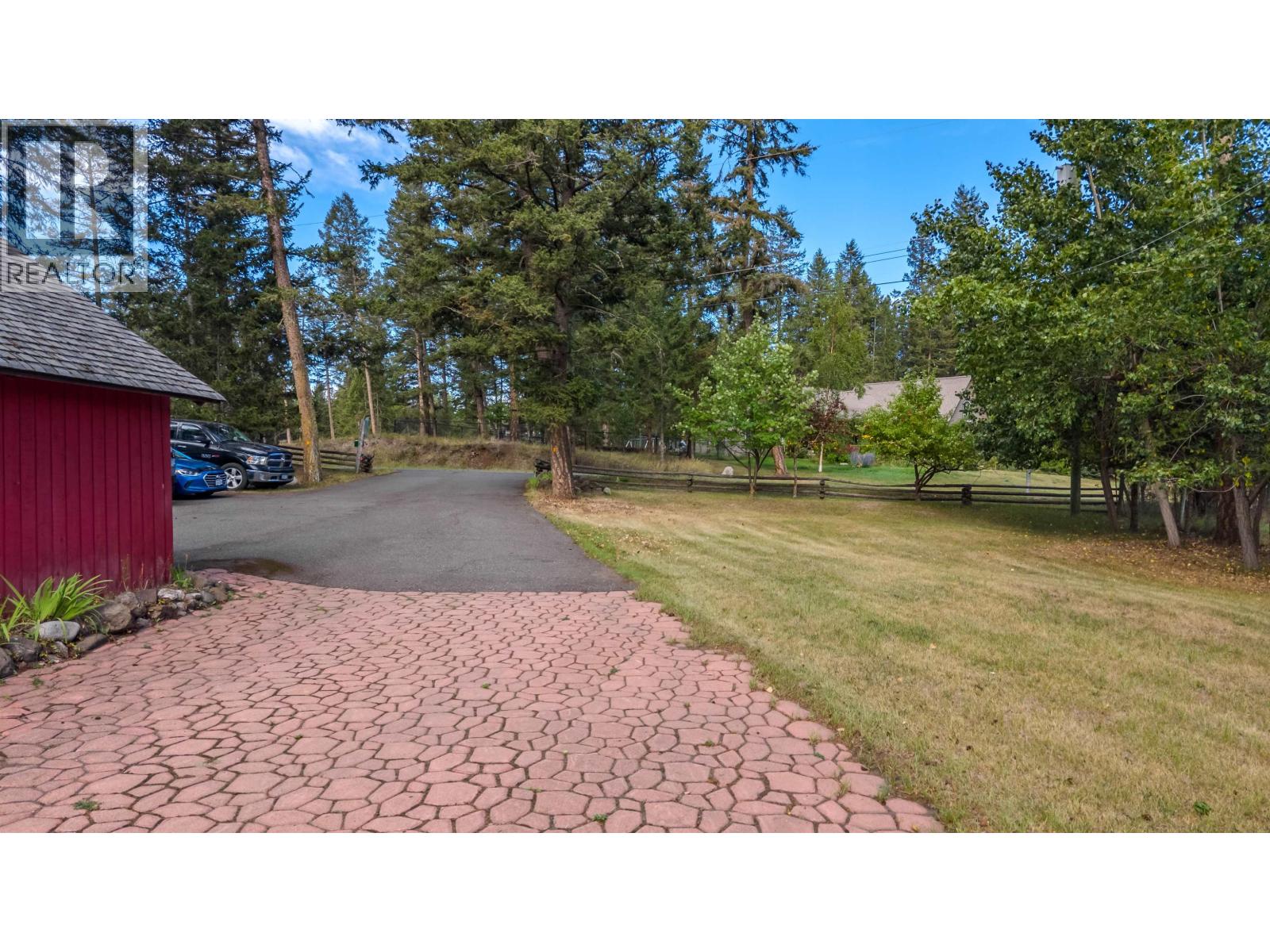 5355 ANNAHAM CRESCENT, 108 Mile Ranch