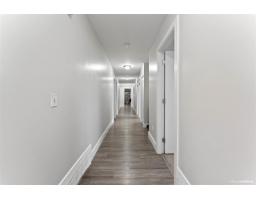 7565 123a Street, Surrey, BC V3W9P6 Photo 14