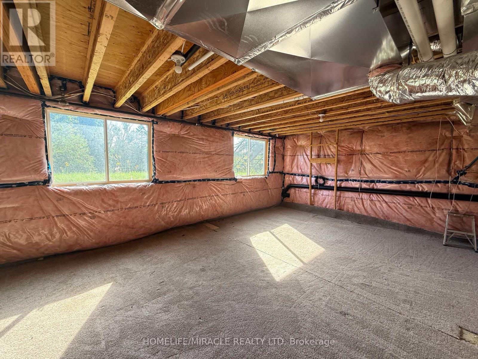 5691 MAIN STREET - 16