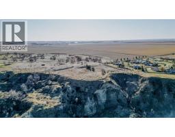 5 Acres, Rural Lethbridge County, AB T1K8G5 Photo 11