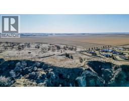 5 Acres, Rural Lethbridge County, AB T1K8G5 Photo 10