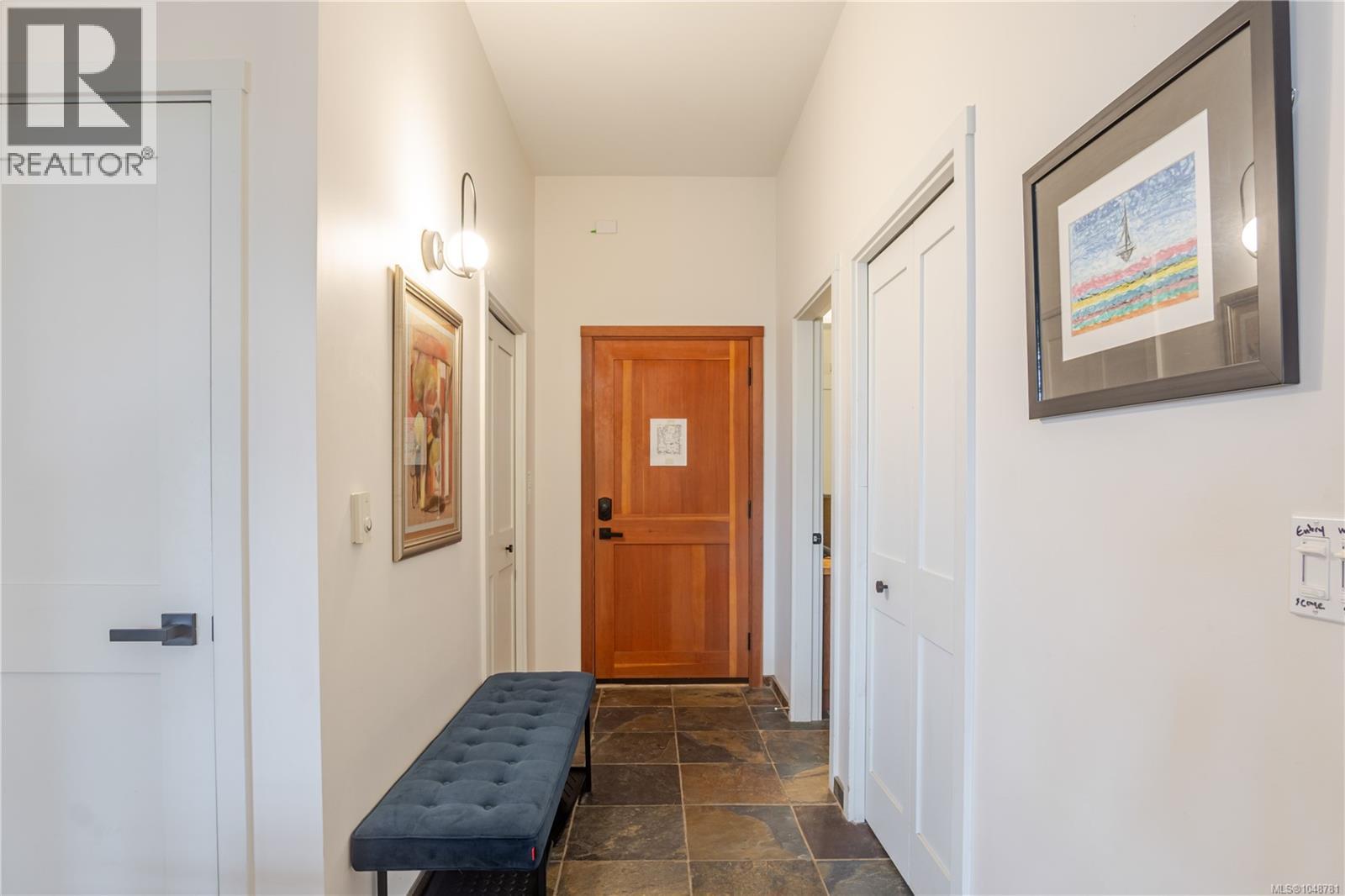 #106 545 Marine Dr - Image 23